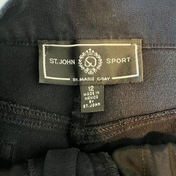 St John Sport Women Size 12 30x26 Pants Jeans Black Gold Hardware High Rise READ - Picture 7 of 12